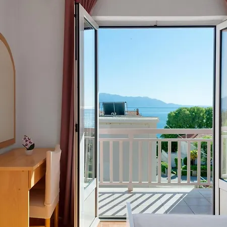Tea Gradac (Split-Dalmatia)